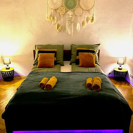 Apartment Lotos *